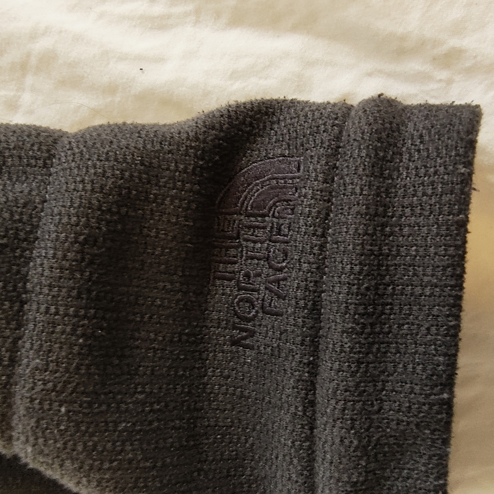 The North Face Women's Dark Gray Jacket. Size L - Picture 6 of 9
